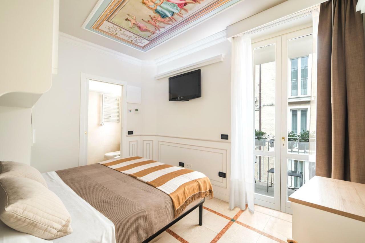 Opera Arte Rooms Porto Recanati Exteriér fotografie