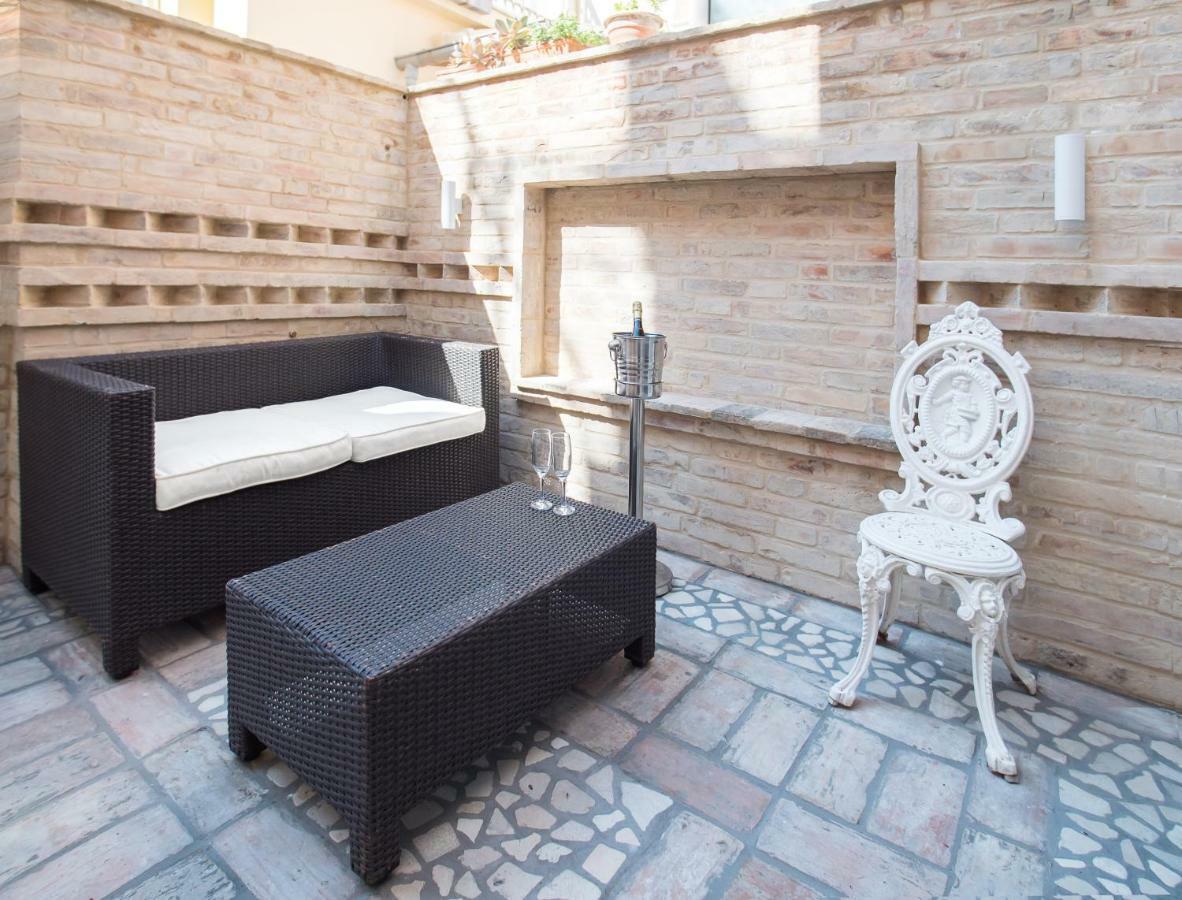 Opera Arte Rooms Porto Recanati Exteriér fotografie